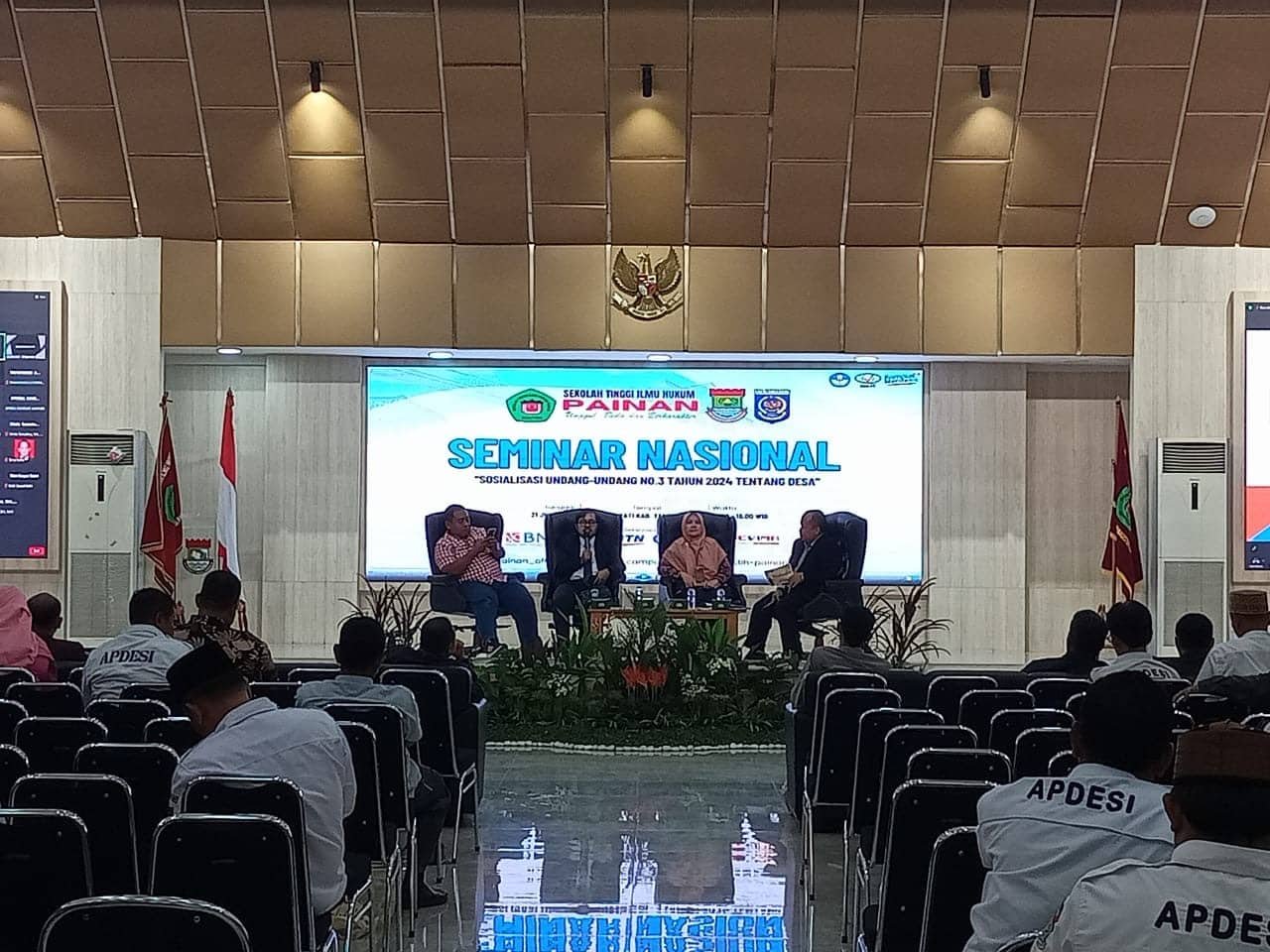 Seminar Nasional terkait Sosialisasi Undang-undang Nomor 3 tahun 2024 tentang Desa STIH Painan Bersama APDESI Kab.Tangerang